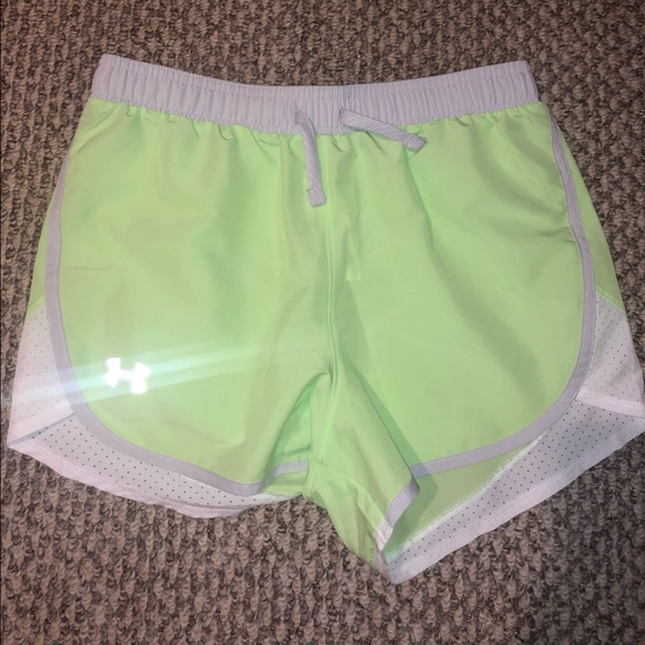 under armour athletic shorts - Picture 1 of 3
